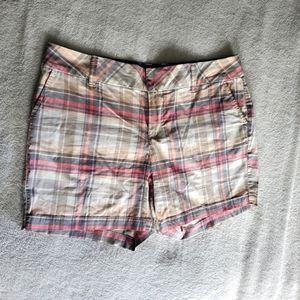 G.H. Bass & Co. Plaid Shorts Camping Preppy Beachy Fishing Hiking